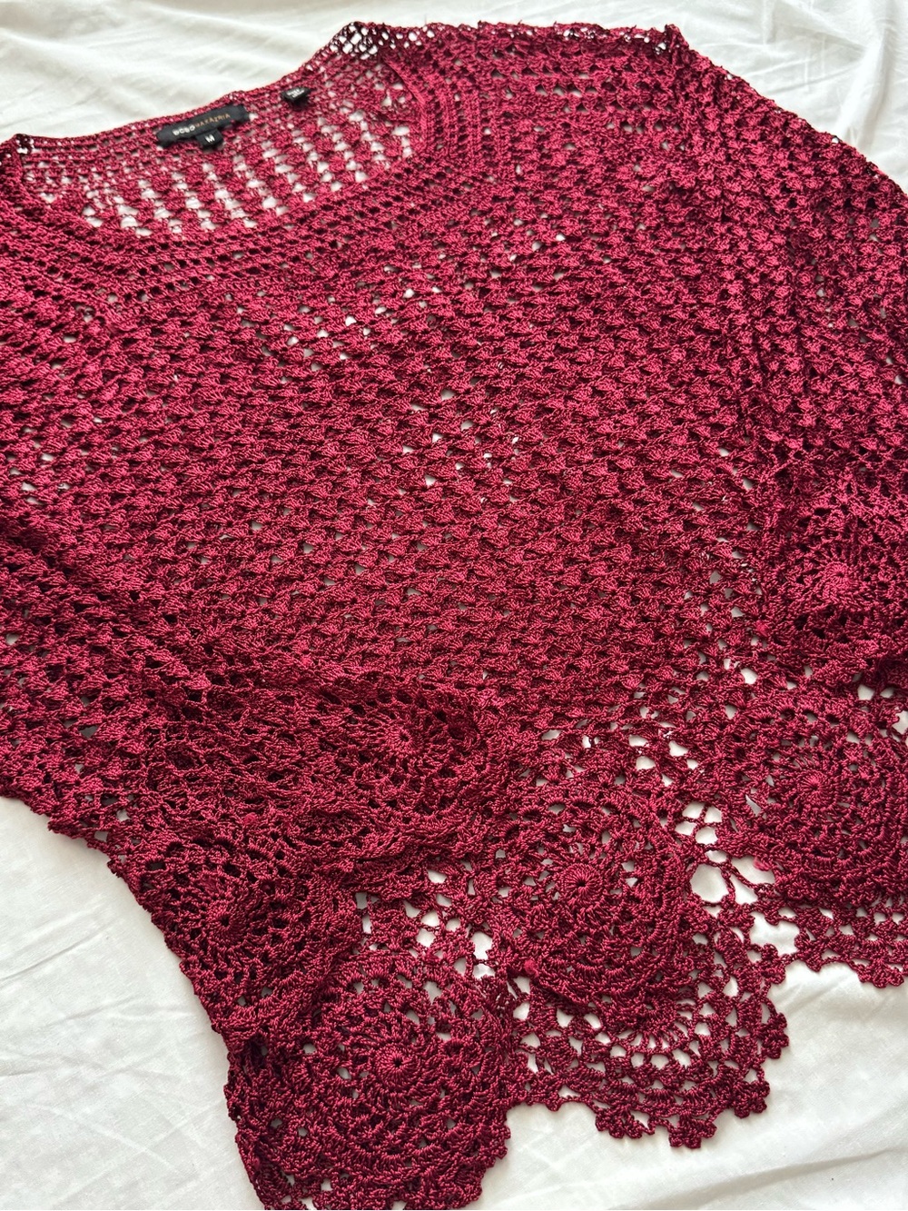 BCBGMAXAZRIA Burgundy Crochet Open Knit Long Sleeve Top Size M Boho Y2K